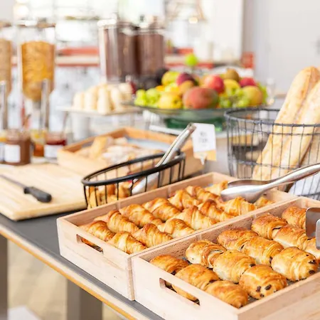 米洛美居酒店 4* 米洛