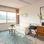 Mercure 4*