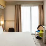 Hotel Mercure 4*