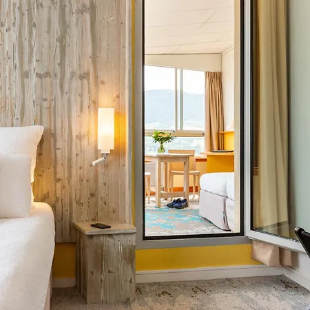 Mercure 4*