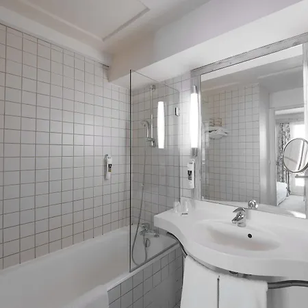 Mercure Hotell 4*